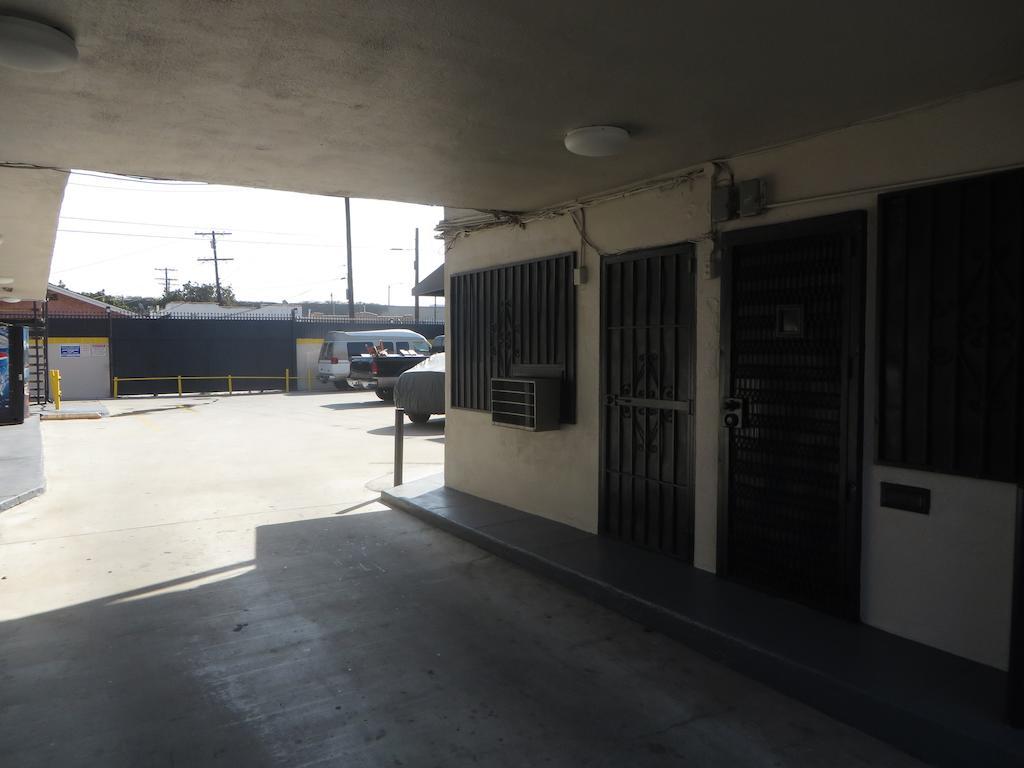 New Gage Motel Los Angeles Exterior photo
